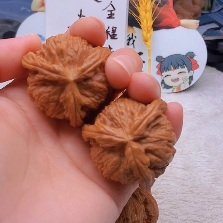 吊坠文玩核桃大*友三棱