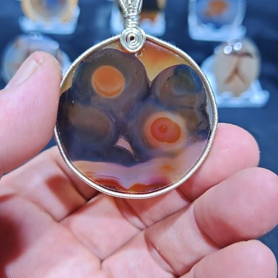 玛瑙/玉髓合金颈饰