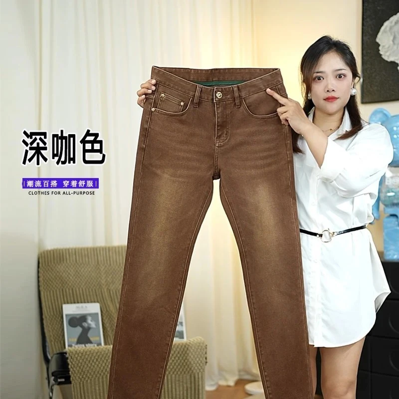 2025秋季新款深咖色男士修身欧版潮流轻奢牛仔长裤子青春活穿搭