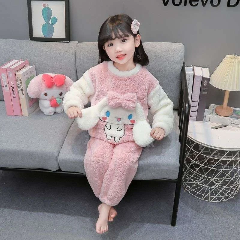 巴拉牛儿童珊瑚绒睡衣女童冬季加厚家居服2025新款女宝宝秋冬法兰