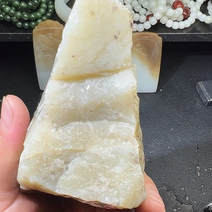 和田玉（糖玉）未镶嵌车挂