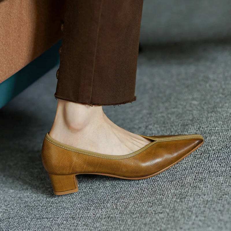 羊皮断码清仓真皮尖头粗跟单鞋女2025春秋新款法式复古软皮高跟鞋
