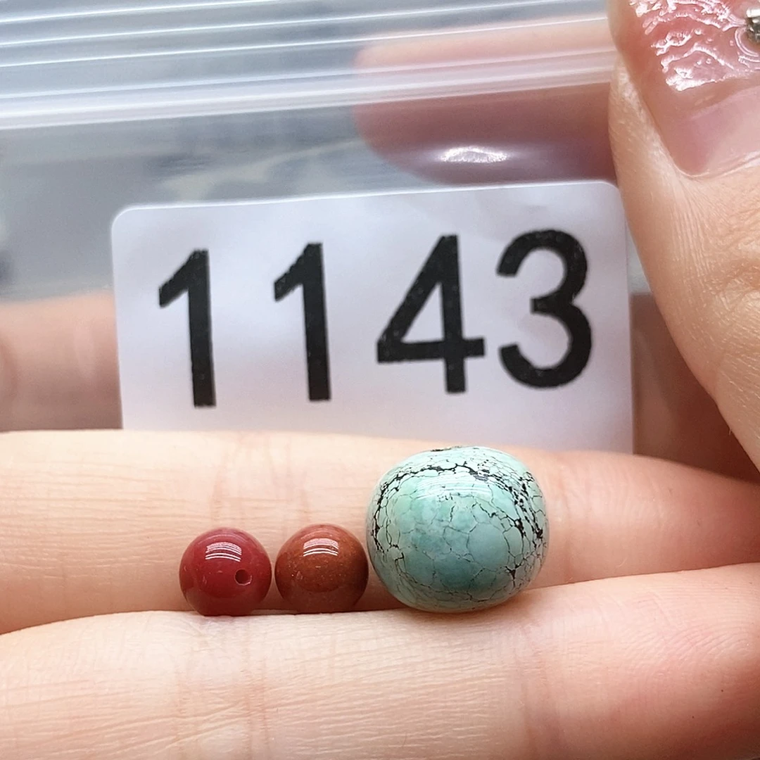 南红玛瑙未镶嵌颈饰