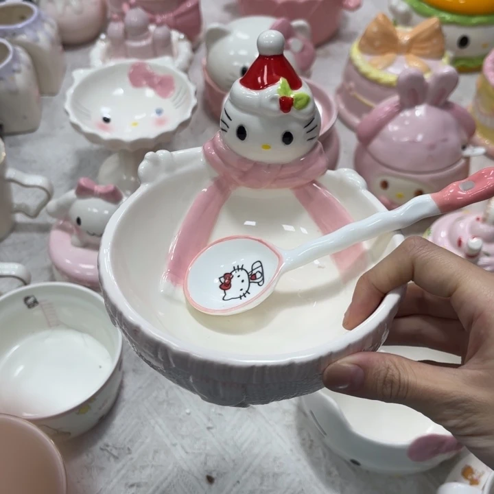 紫砂在干嘛呀亲爱呢