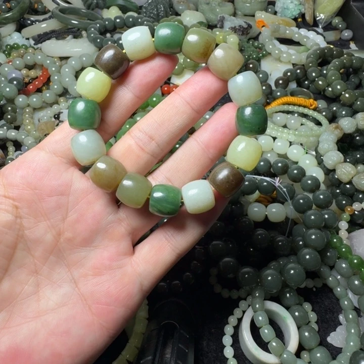 未镶嵌手串和田玉卡14