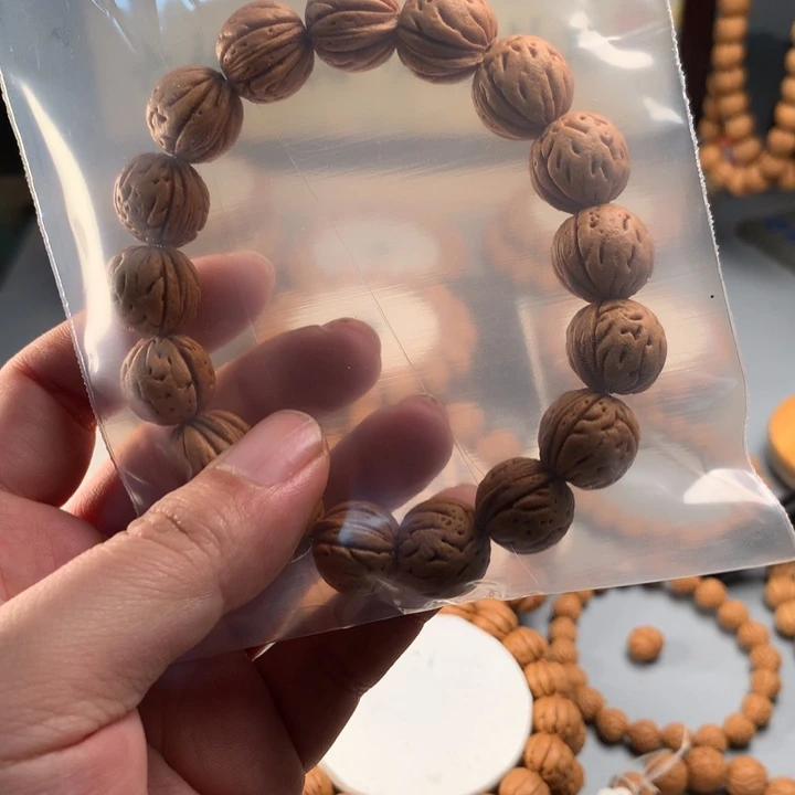 小***犇吊坠桃核皮质之王16