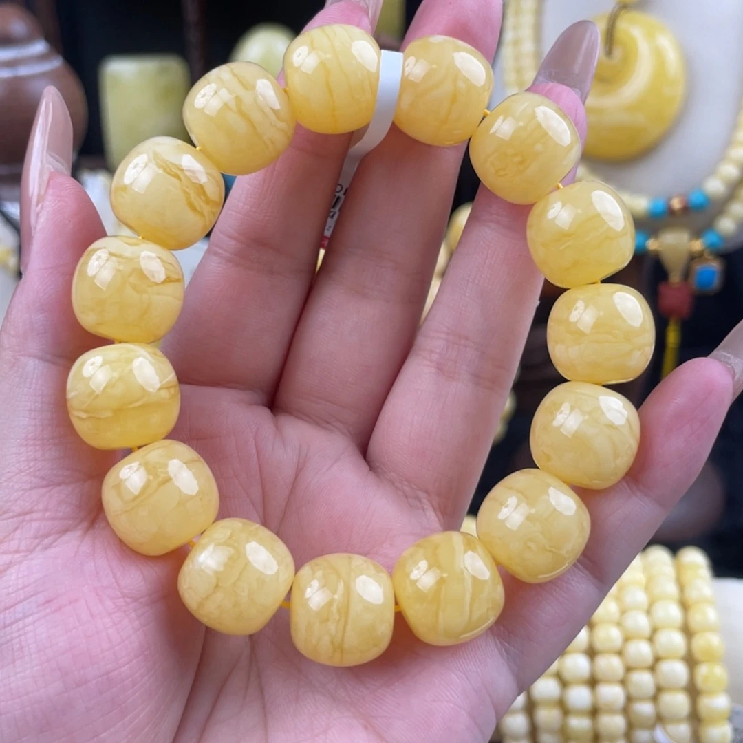 琥珀未镶嵌裸石满蜡虎皮顺纹14.9