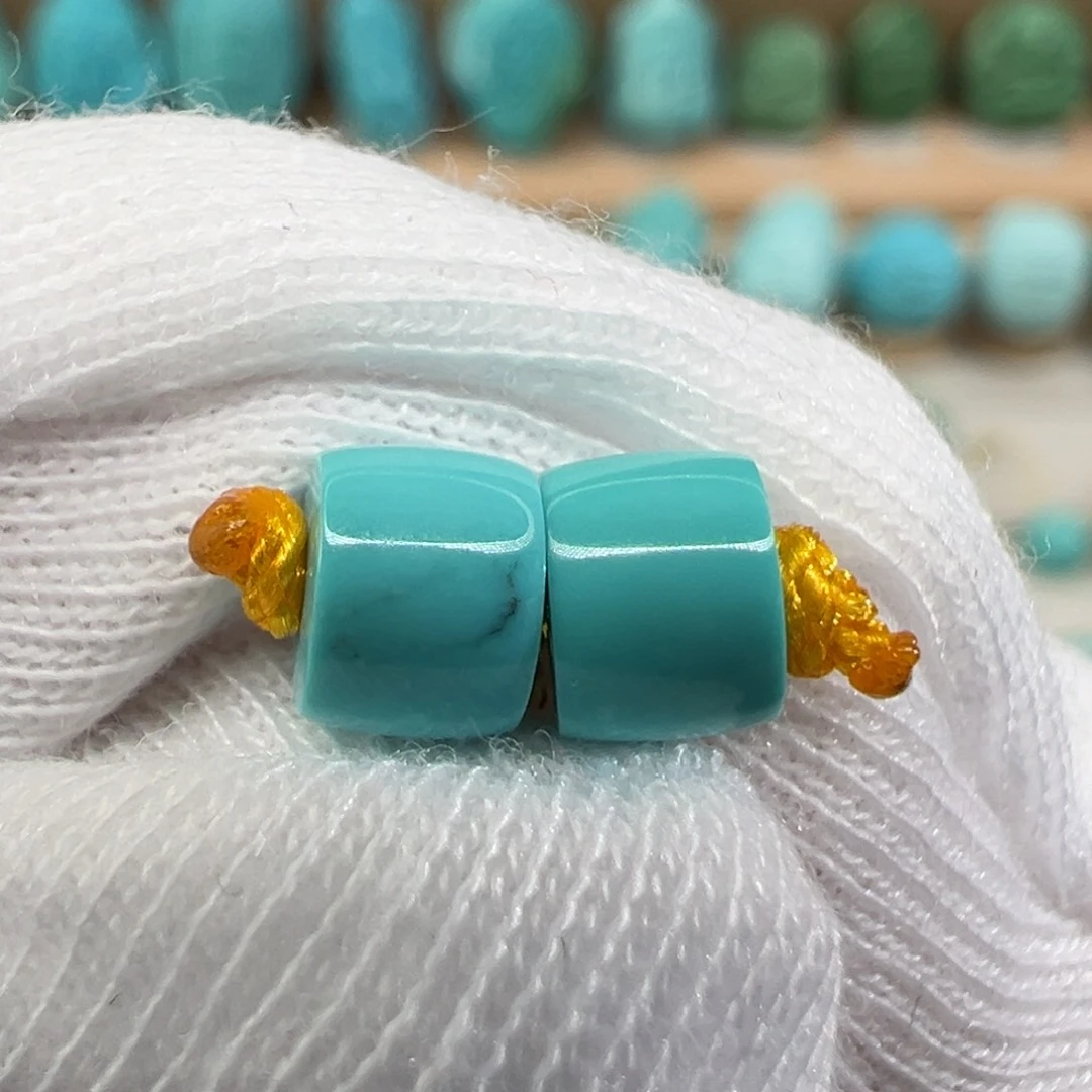 绿松石配饰未镶嵌