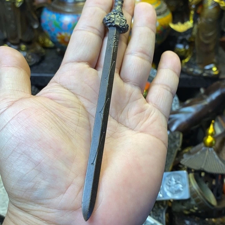 大叶紫檀（黑酸枝木类）