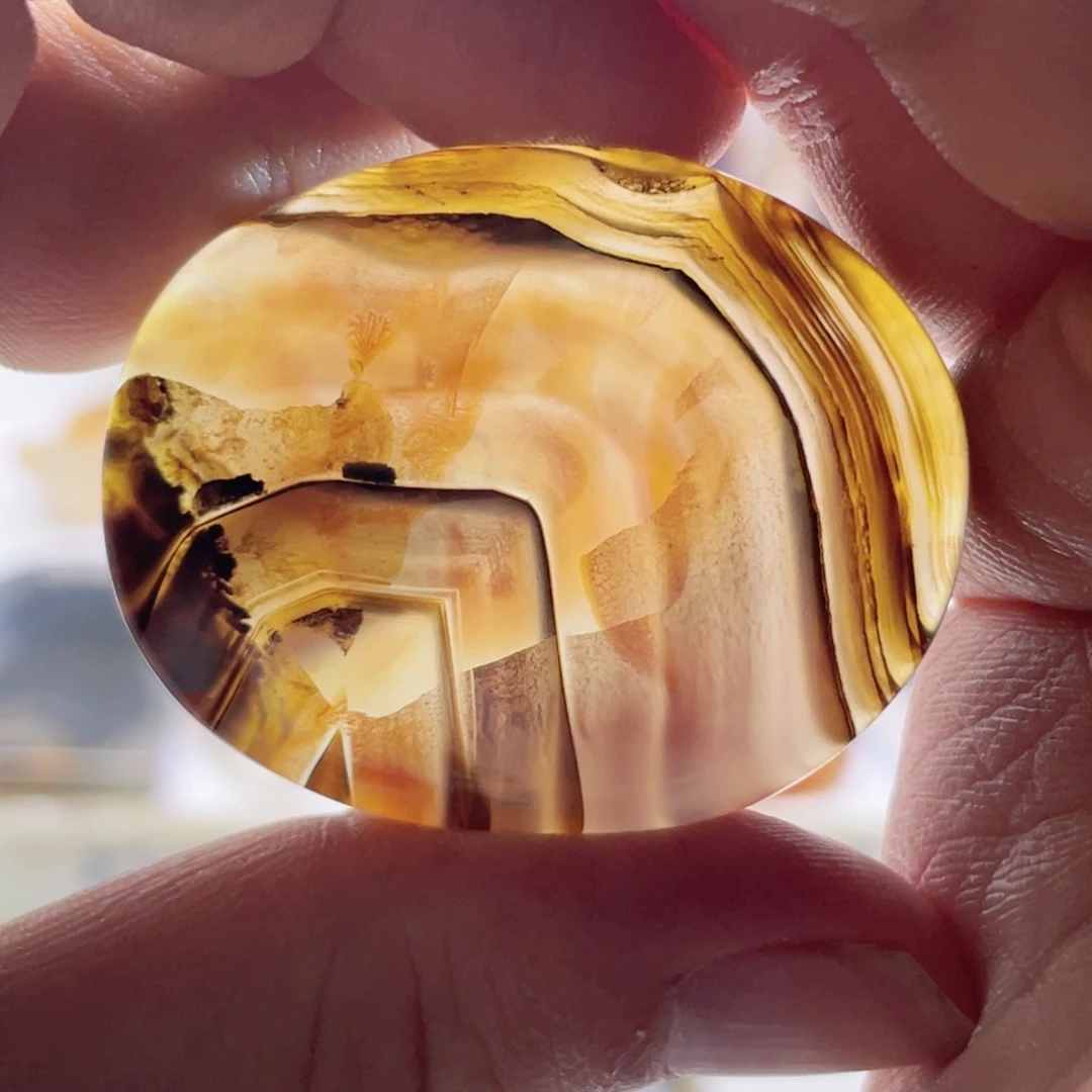 玛瑙/玉髓未镶嵌珠宝奇石