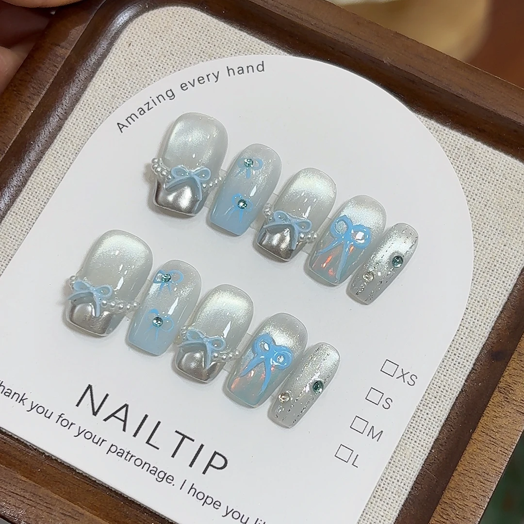 纯手工【可爱蓝】少女心蝴蝶结玻璃珠猫眼法式银色粘钻新款穿戴甲