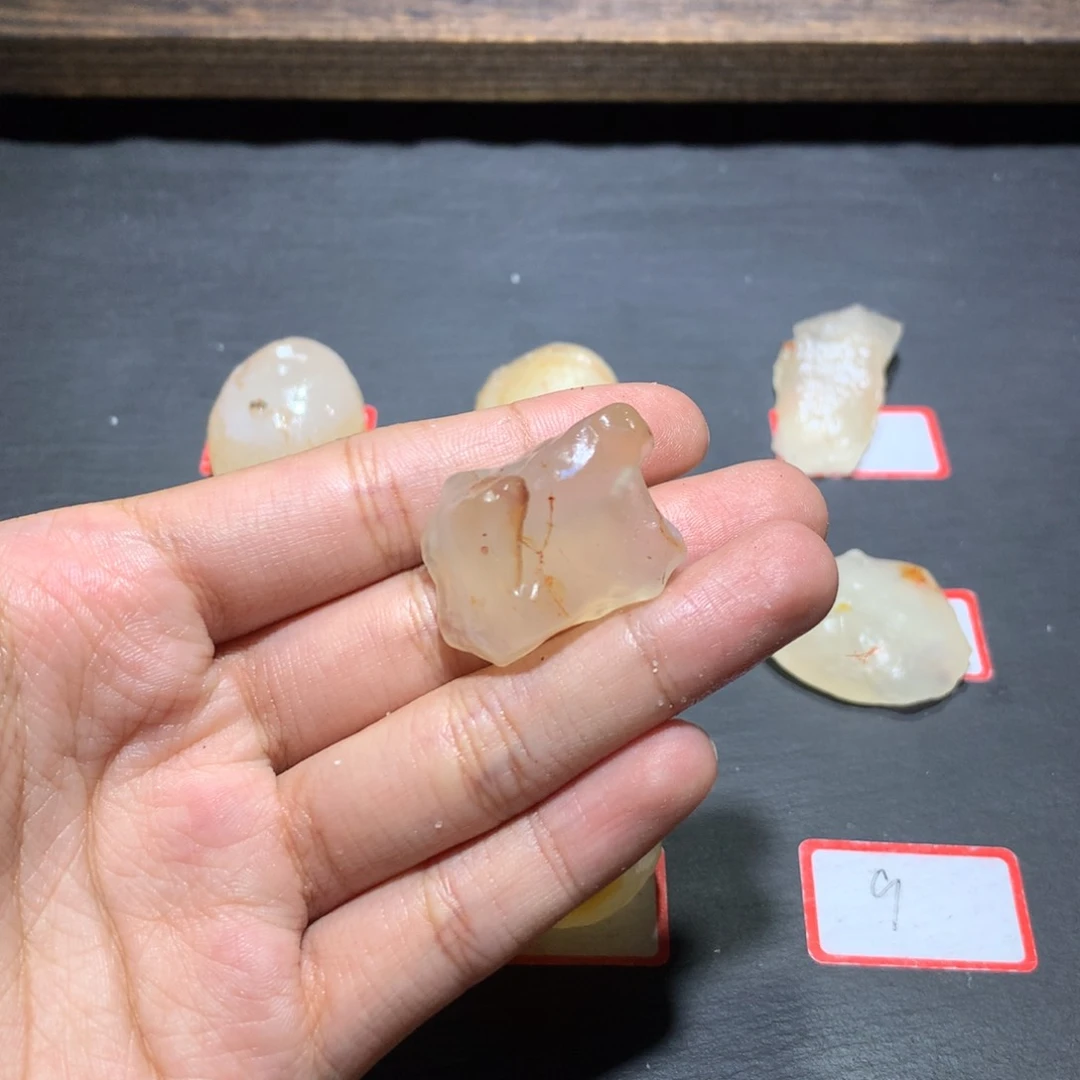 未镶嵌玛瑙/玉髓珠宝奇石