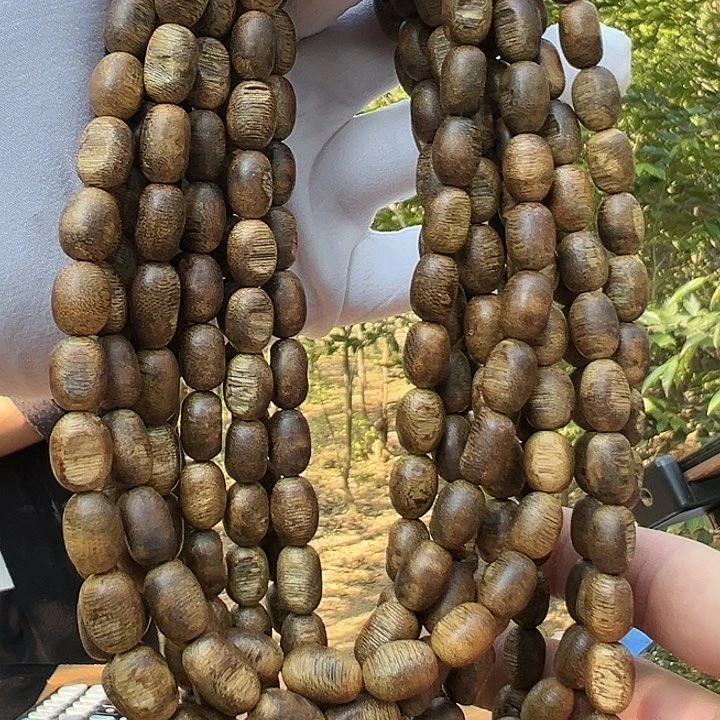 沉香手串白棋瘤疤多圈多样性发一条