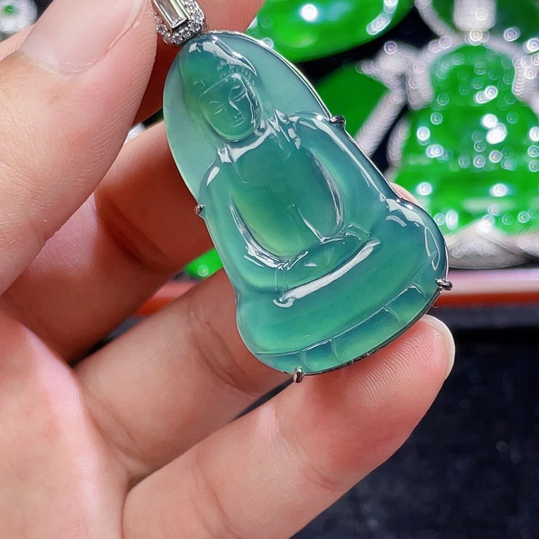 翡翠未镶嵌颈饰6，