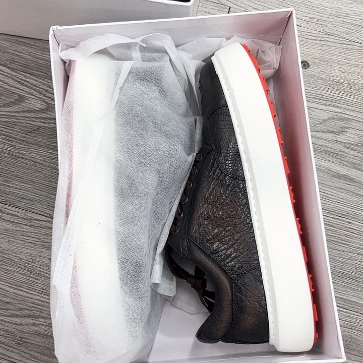 误***途磨砂皮（牛皮）鸵鸟擦色42码