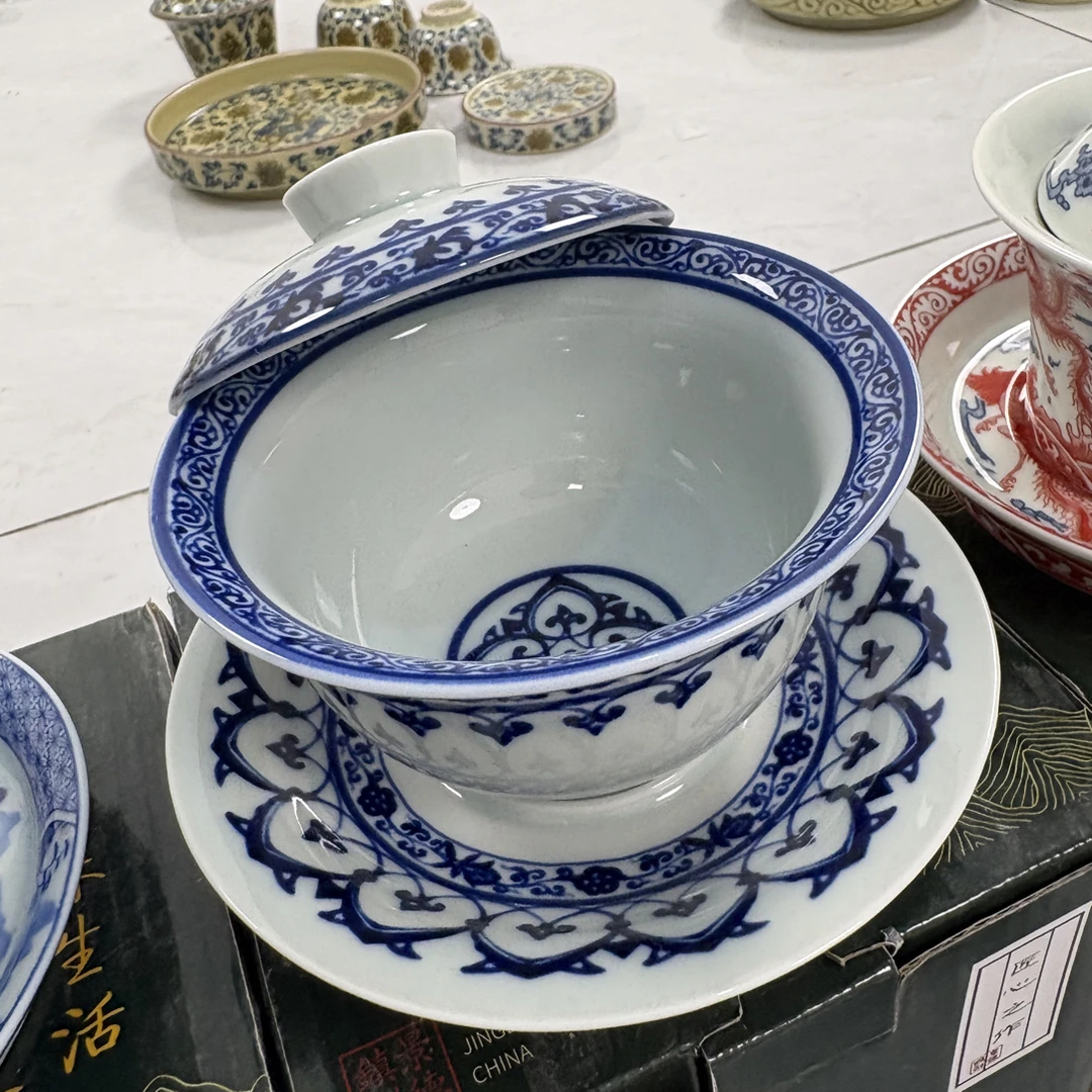 景德镇宝相三才元宝盖碗