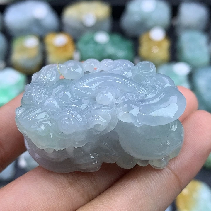 翡翠未镶嵌颈饰天然缅甸翡翠