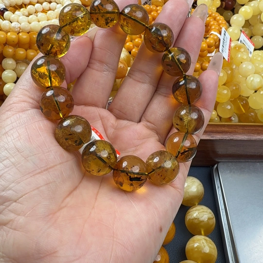 琥珀未镶嵌珠宝奇石