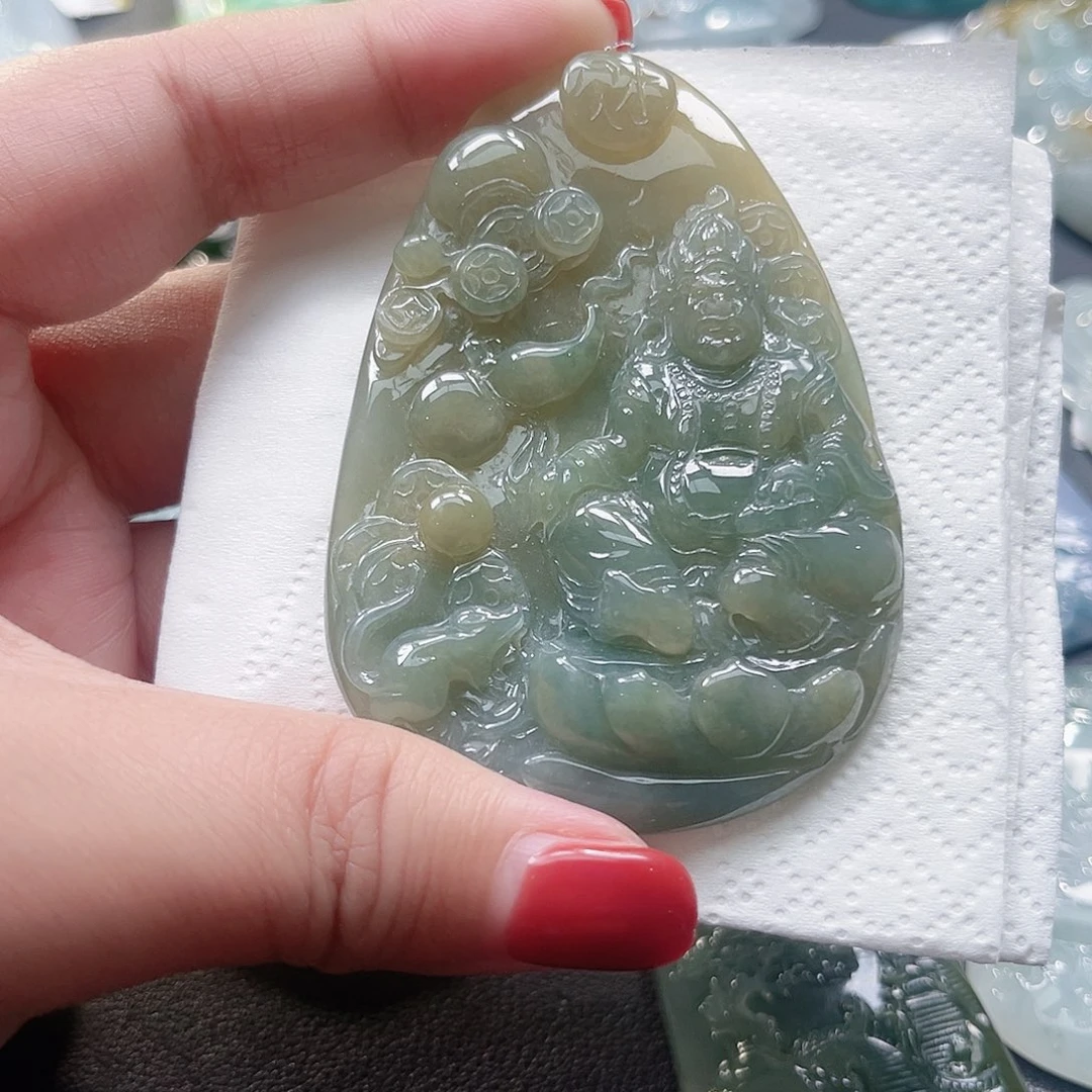 翡翠未镶嵌颈饰吊坠