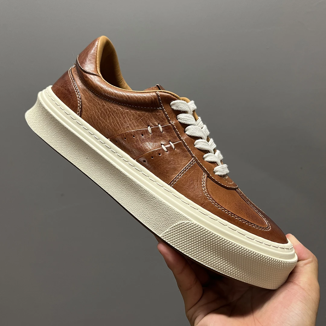 2025秋季新款休闲板鞋男真皮透气马皮复古男鞋百搭潮流系带休闲鞋