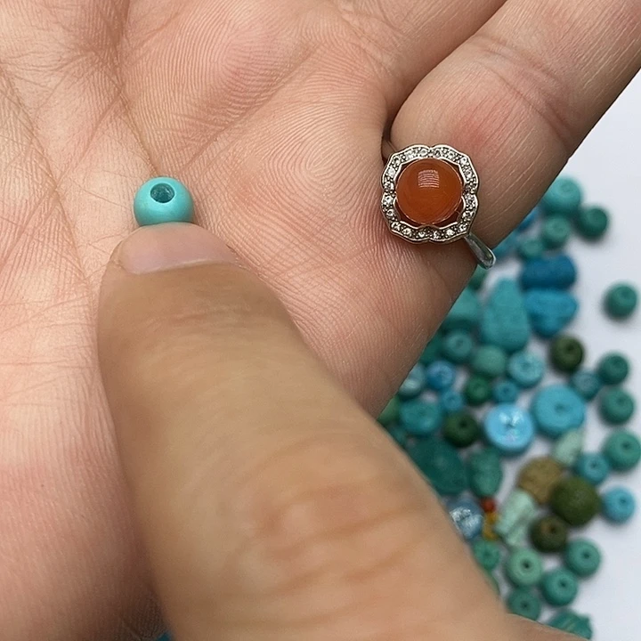 南红玛瑙未镶嵌珠宝奇石