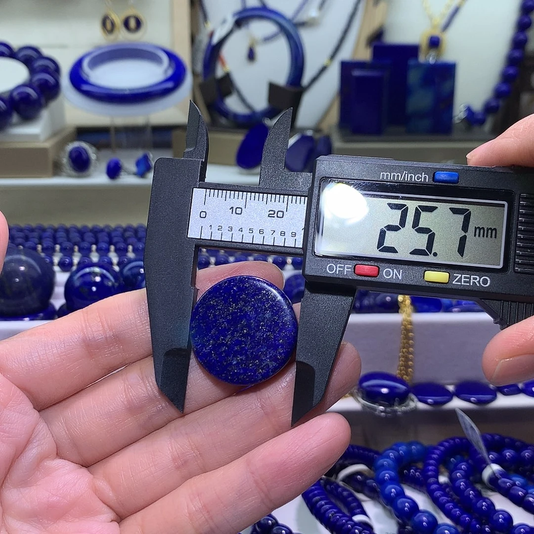 青金石未镶嵌天然原矿圆型无事牌25.7m