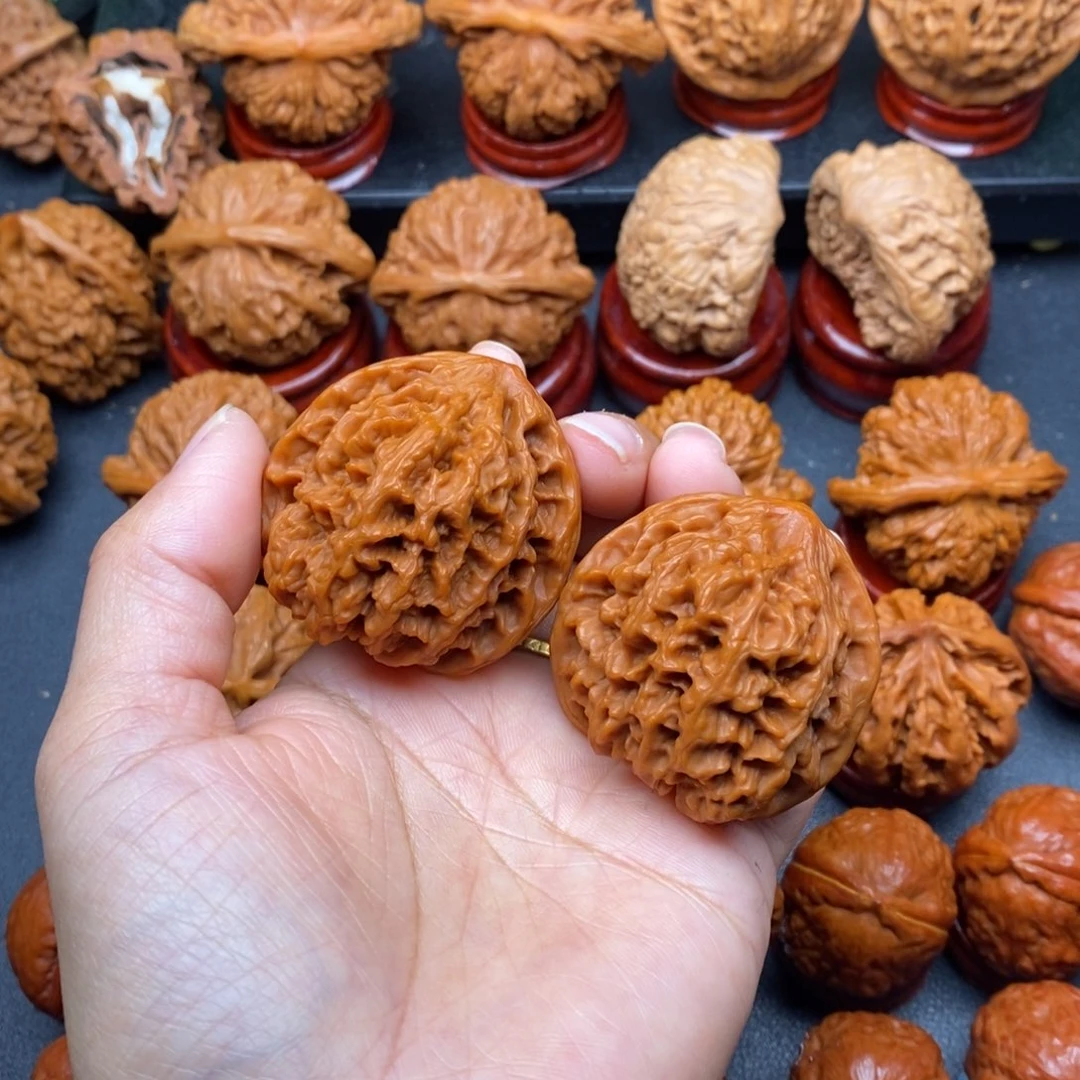 文玩核桃把件42野牛