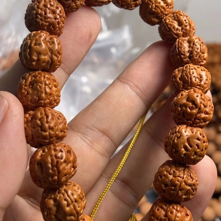 猴头核桃吊坠前****输我想说我们