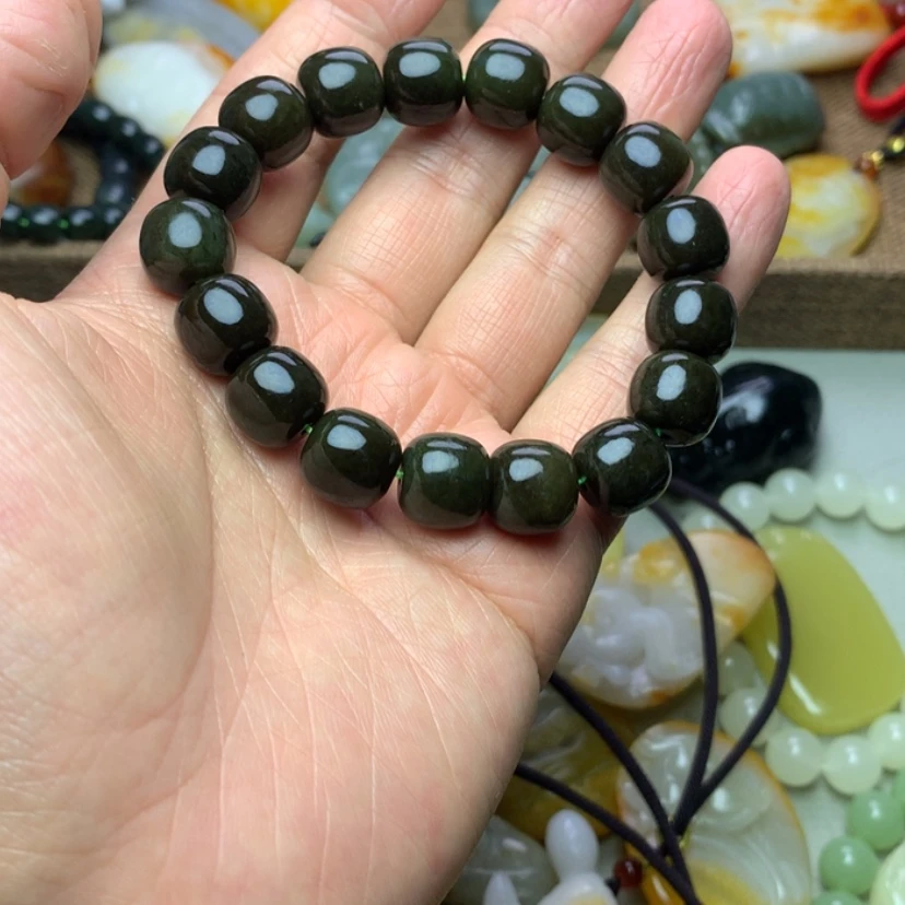 【闪购商品】颈饰未镶嵌和田玉