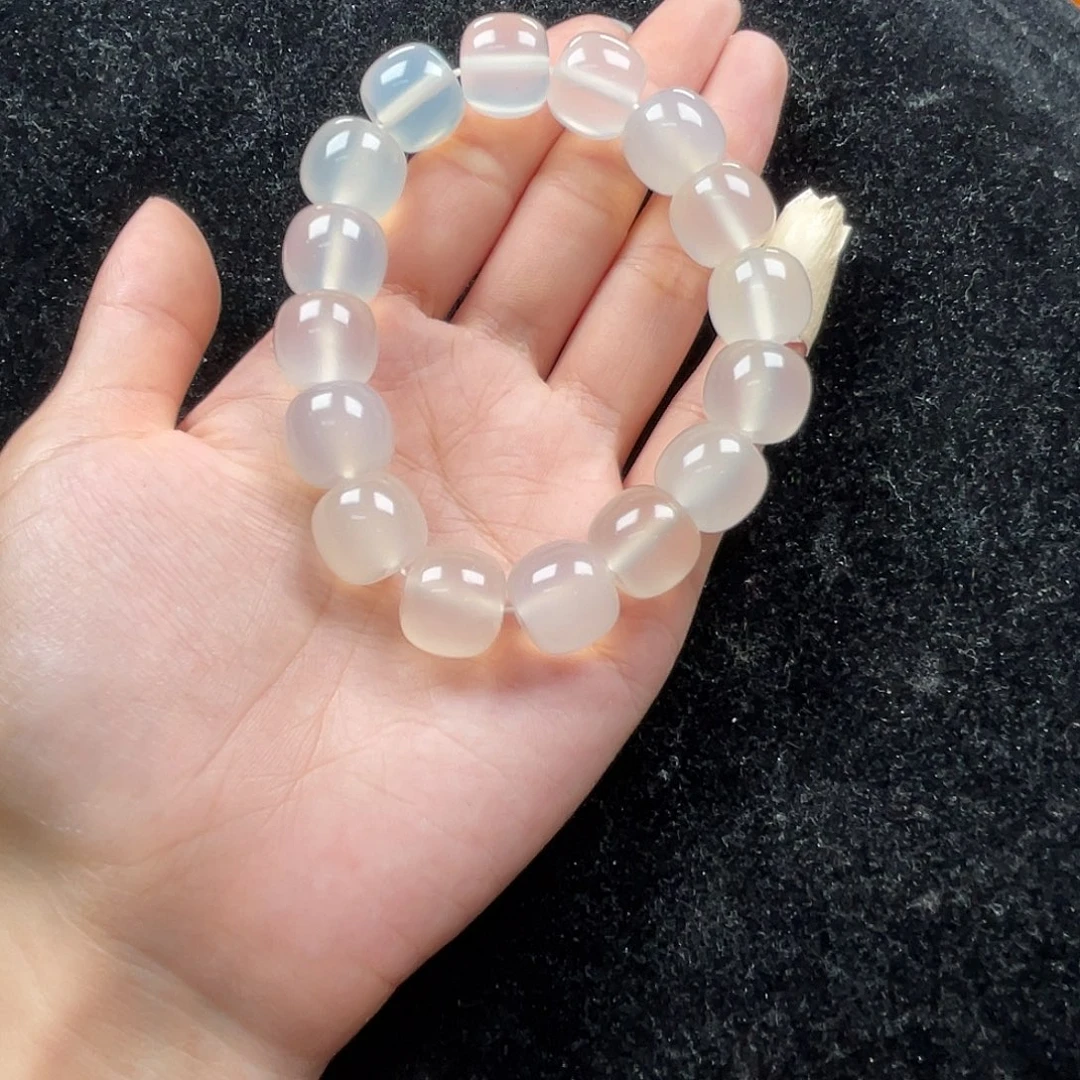 玛瑙/玉髓手镯未镶嵌q***n