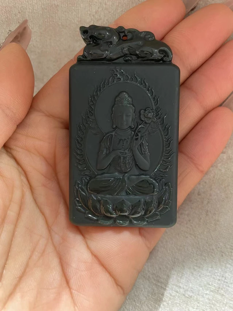 新疆和田玉生肖马守护