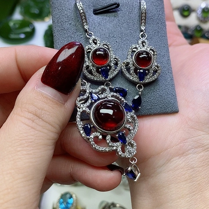 石榴石吊坠套组银S925镶嵌曹**运