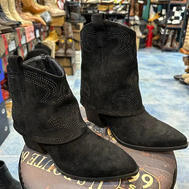 福利款女款短靴个性经典百搭尖头复古粗跟厚底时尚