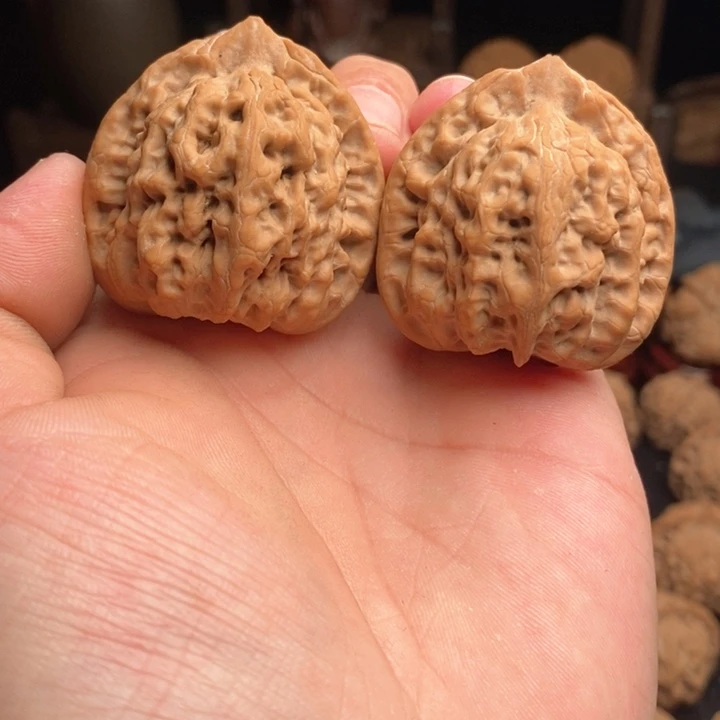 文玩核桃吊坠B****r41佛肚