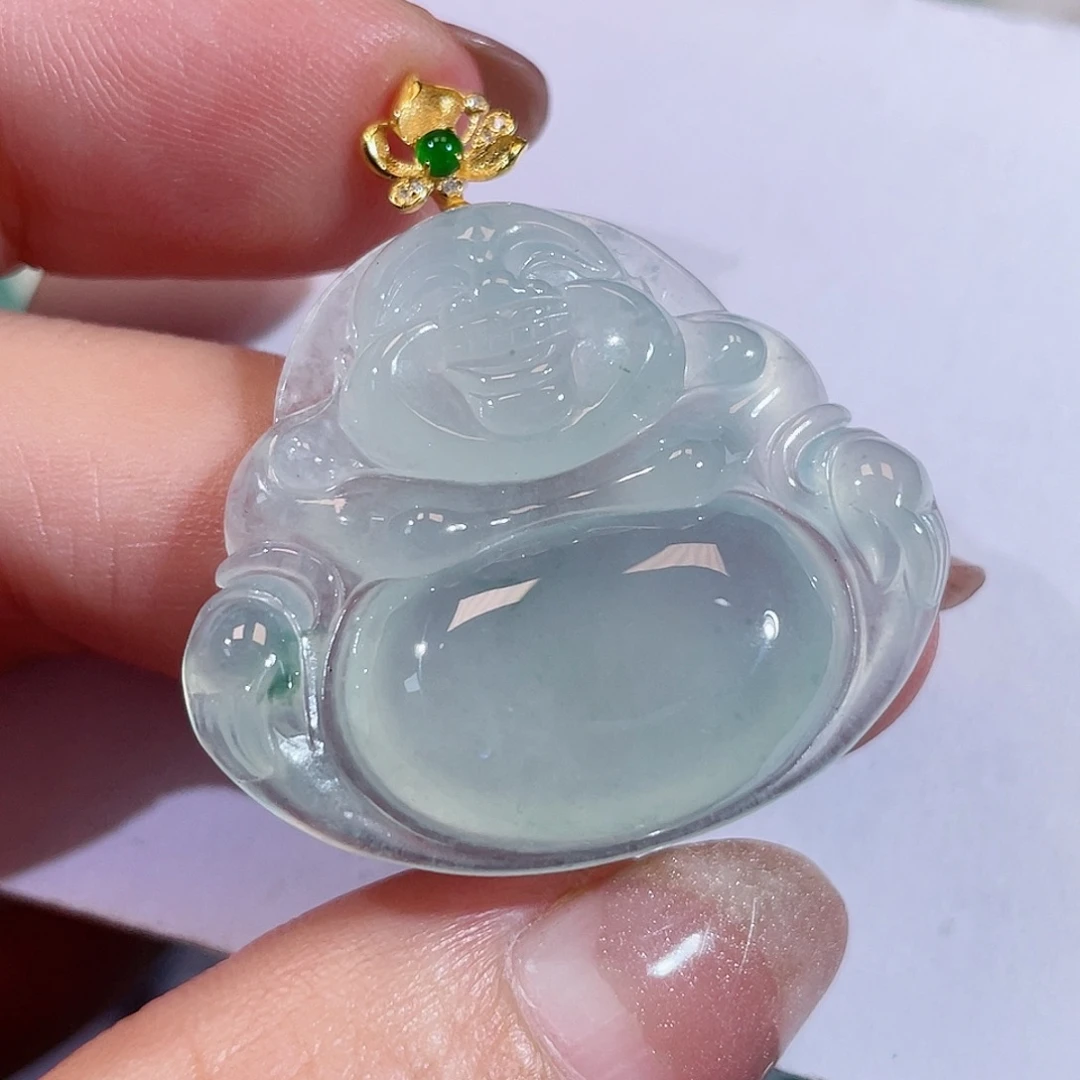 翡翠18K金镶嵌颈饰佛公