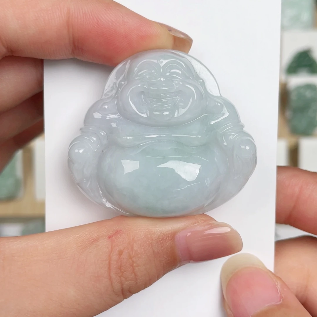 翡翠未镶嵌颈饰佛公