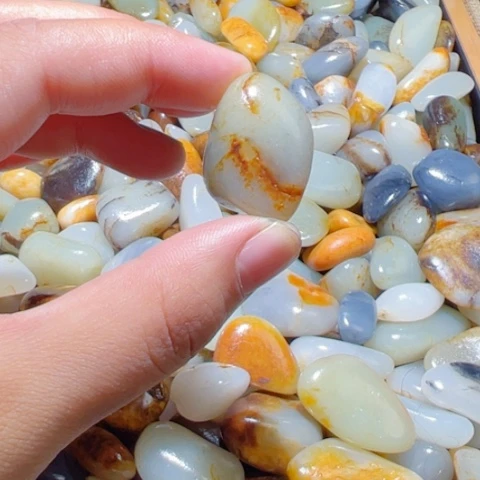 和田玉（子料）未镶嵌颈饰14.3克