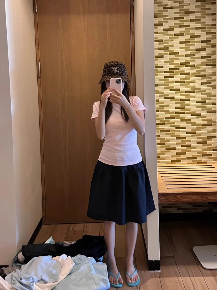 复古松紧高腰藏青色半身裙夏季慵懒感百搭宽松日系学院风休闲伞裙