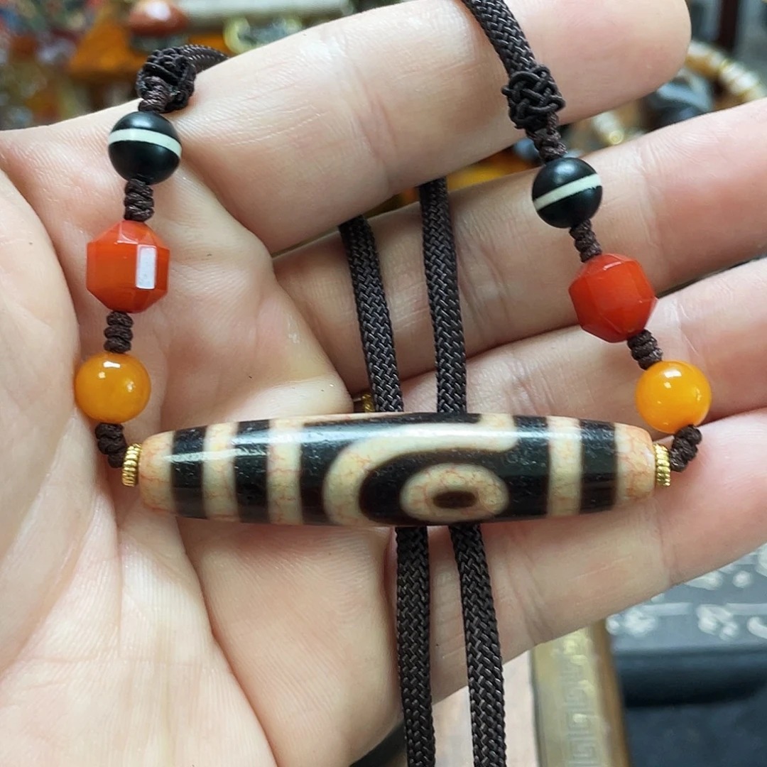 玛瑙/玉髓未镶嵌多样性发一条