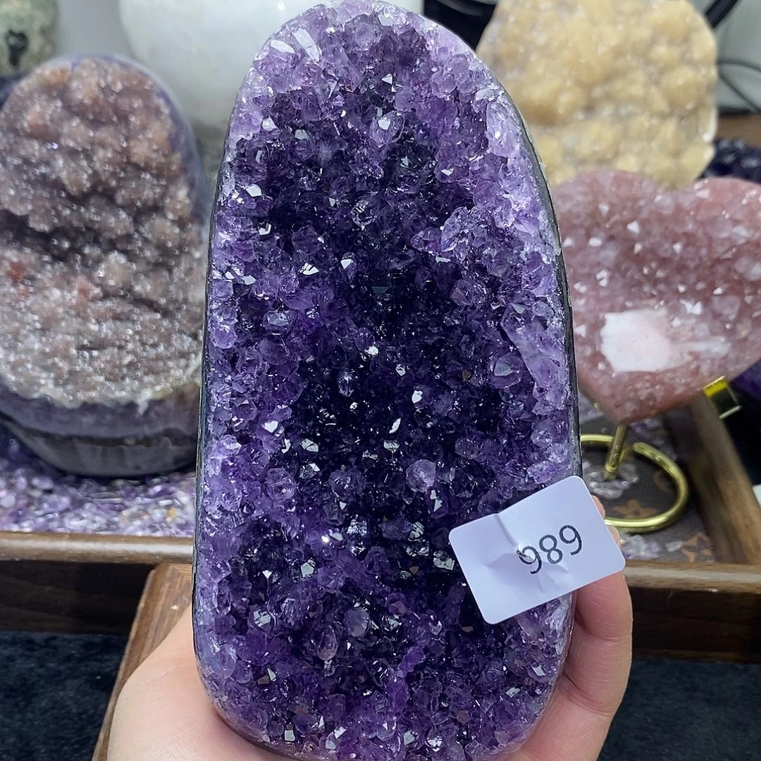 紫晶未镶嵌大型摆件（非配饰）