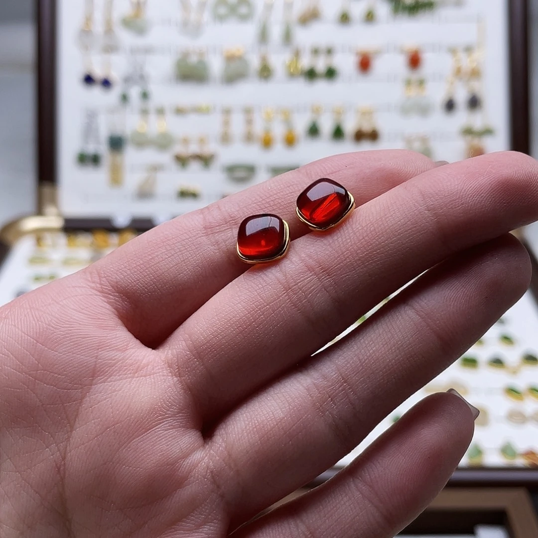 和田玉未镶嵌耳饰