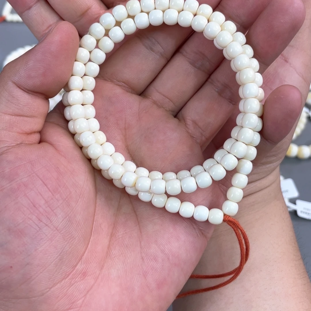 未镶嵌琥珀手链川*瓷白无纹6m108