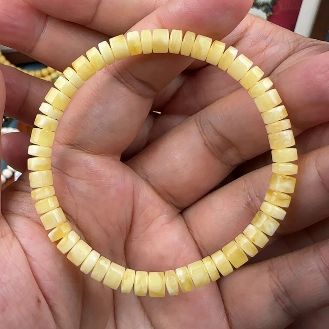 未镶嵌琥珀手链6咪