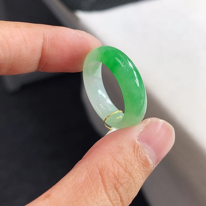 翡翠未镶嵌戒指19-20号