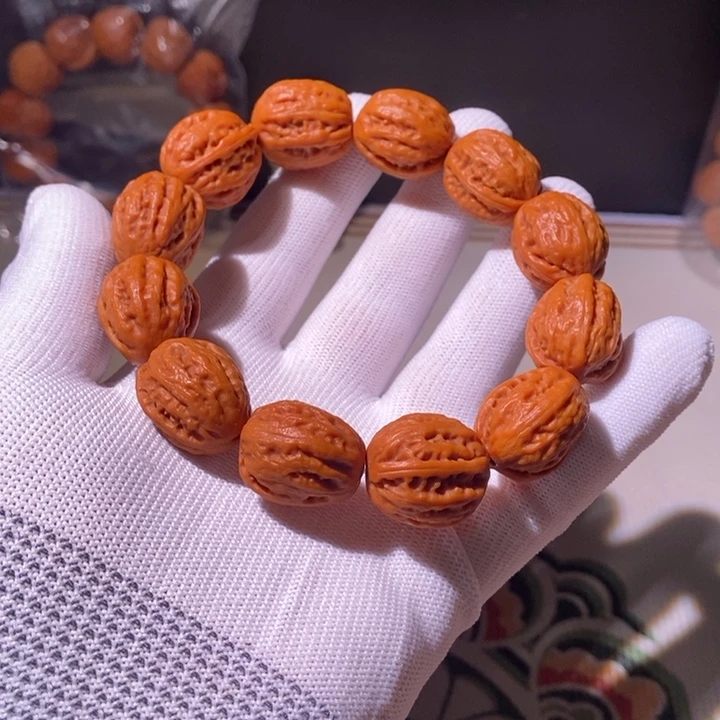 文玩核桃手串……5
