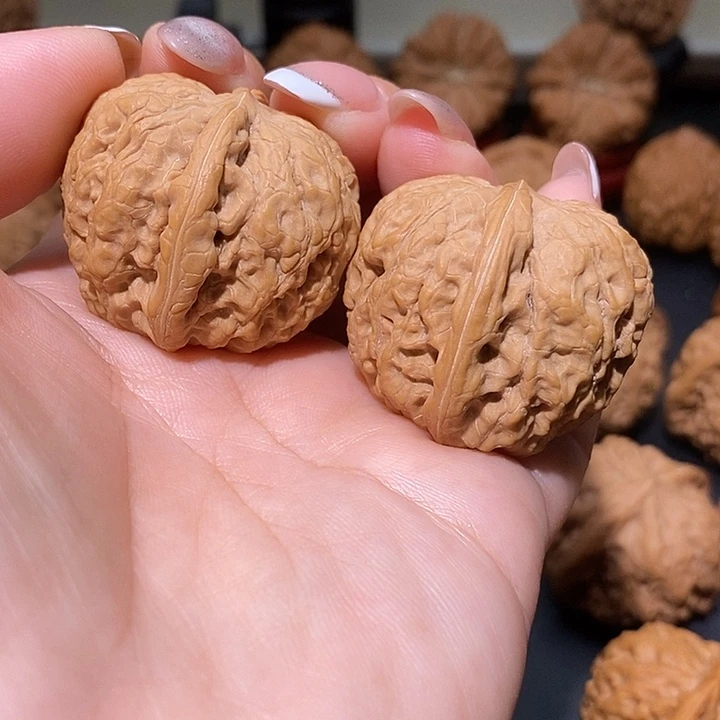 把件文玩核桃35野生地雷