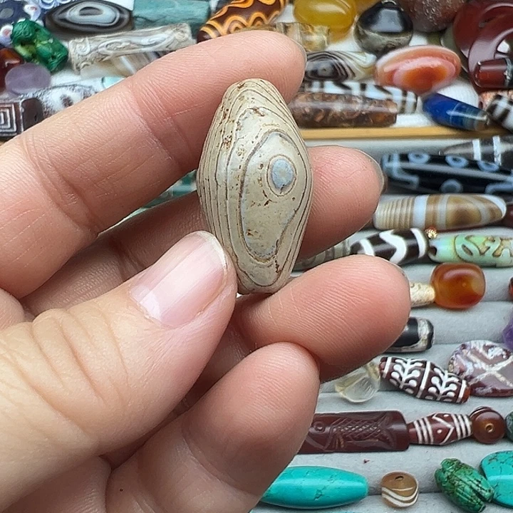 玛瑙/玉髓合金颈饰