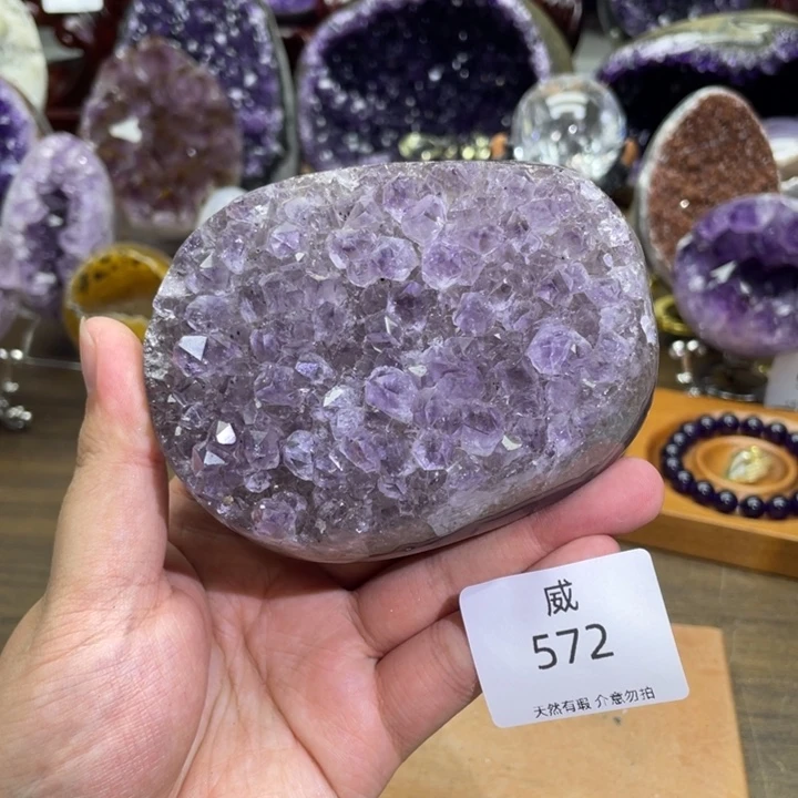 未镶嵌珠宝半成品水晶