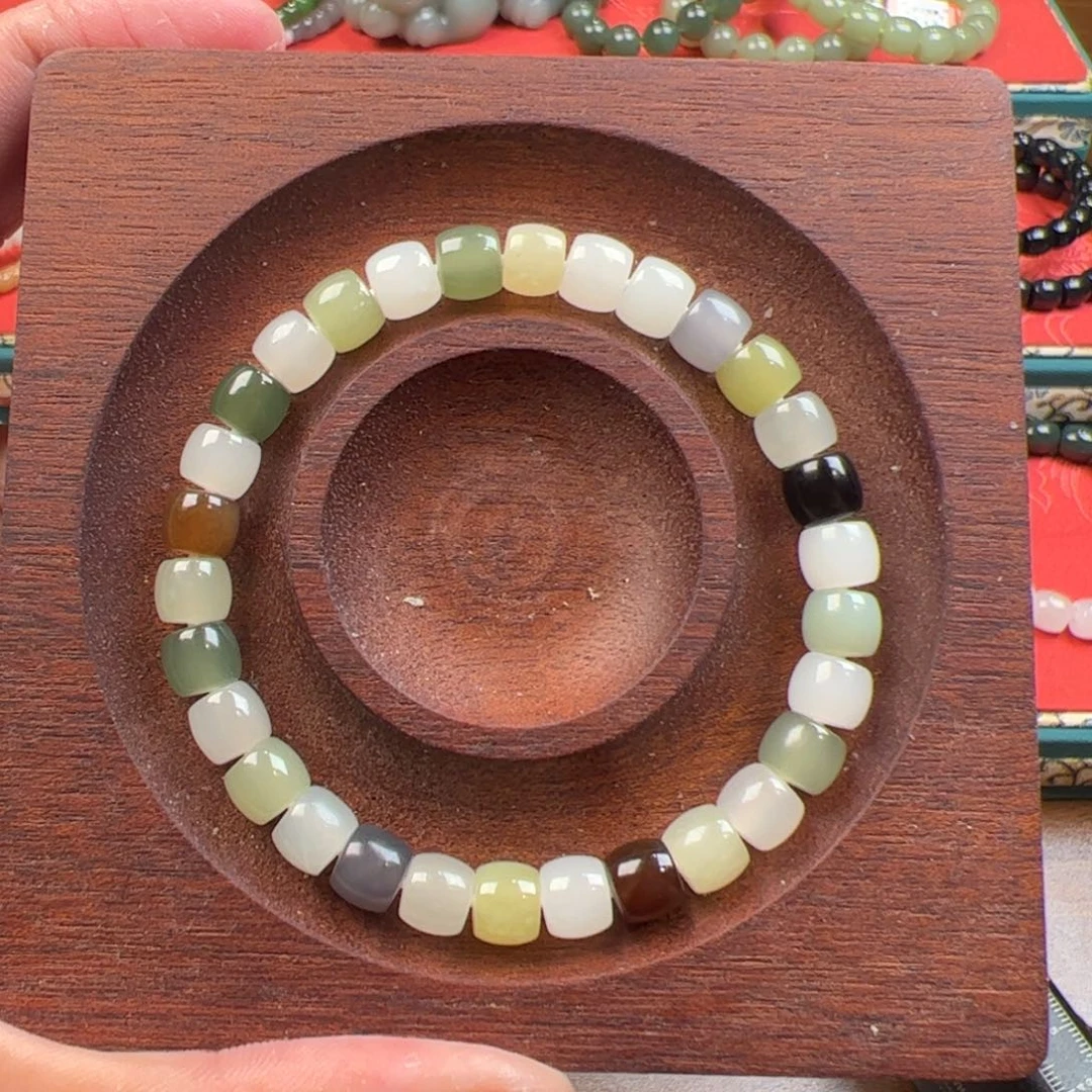 和田玉未镶嵌吊坠(不含链)