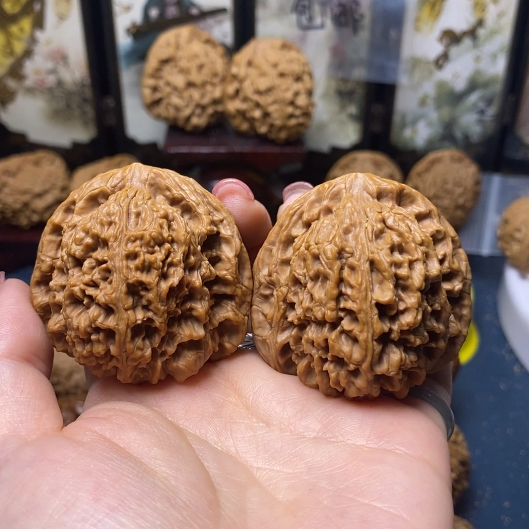 文玩核桃吊坠南疆石45尺23